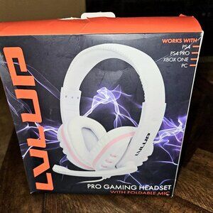 LVLUP Pro Gaming Headset with Foldable Mic - Corded